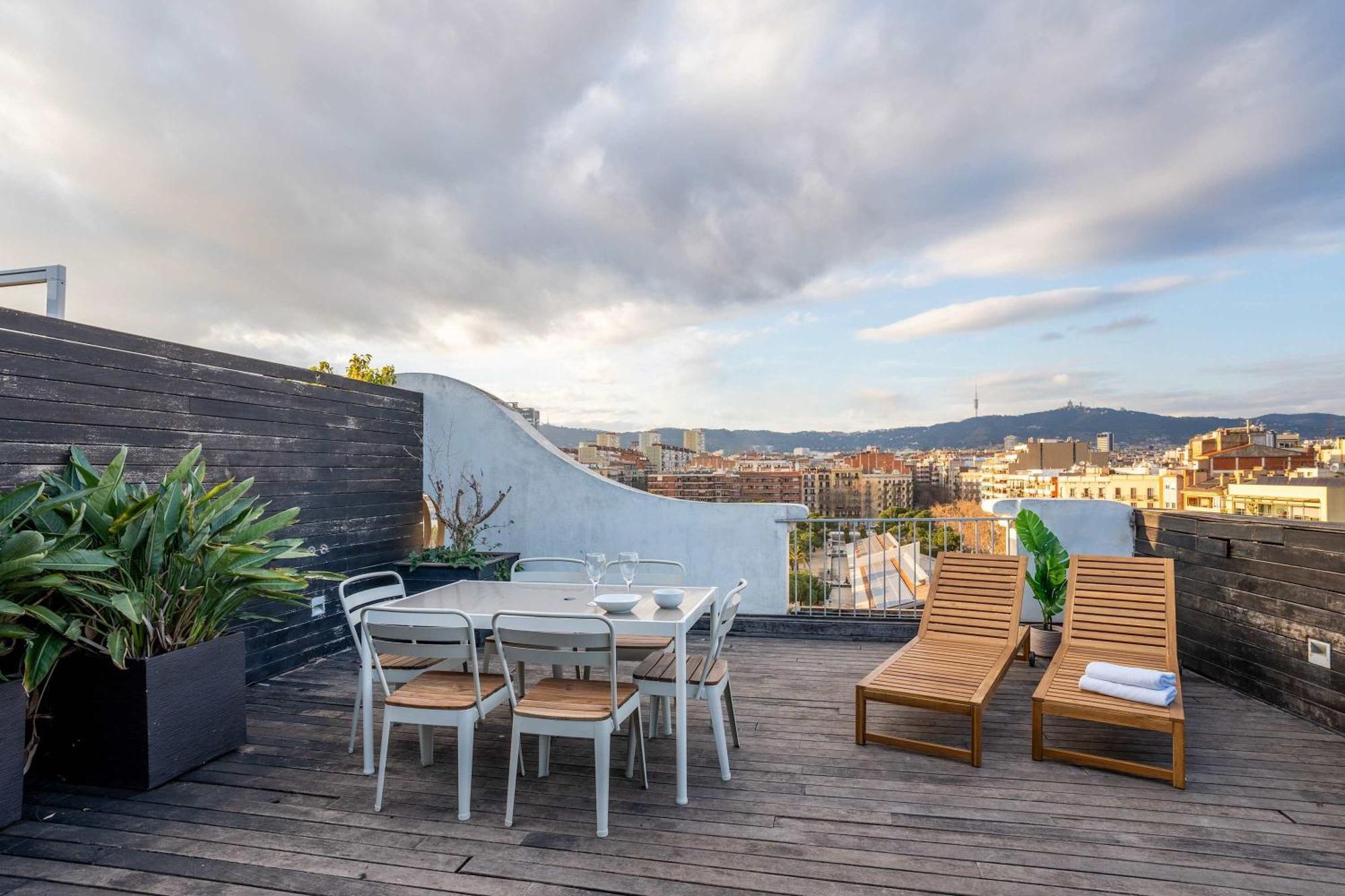 Amazing 3 Bedroom Penthouse In Plaza España Appartement Barcelona